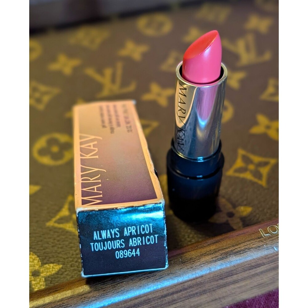 Mary Kay Gel Semi-Matte Lipstick – Always Apricot – Gel Stick 0.13 oz (089644)